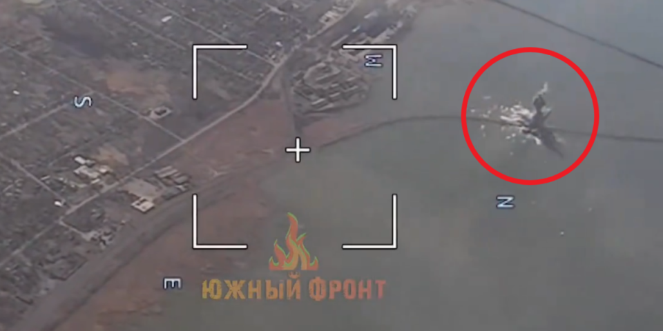 (VIDEO) Brutalno razaranje! Rusi porušili ključni ukrajinski most! Vojska Zelenskog žestoko osakaćena: Moćni FAB zbrisao sve!