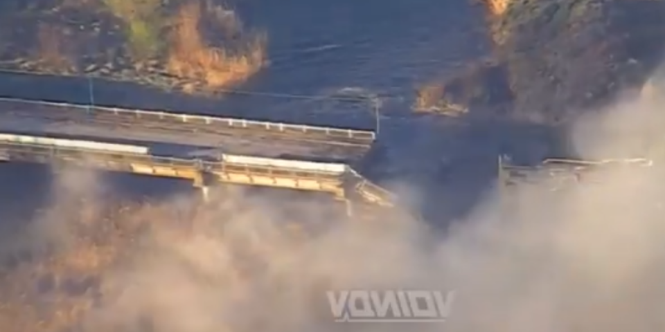 (VIDEO) Počelo je! Rusija ruši mostove širom Ukrajine! Uništena sva logistika vojske Zelenskog!
