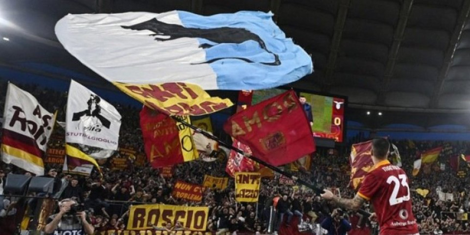 Ne smiruje se haos u Rimu! As "vučice" pobedu slavio uz sramnu zastavu! (VIDEO)