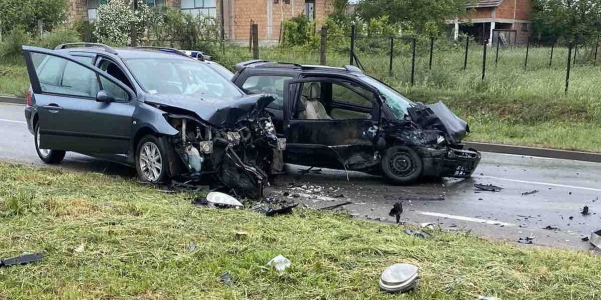 Tuga! U saobraćajnoj nesreći kod Kotor Varoši poginula trudnica