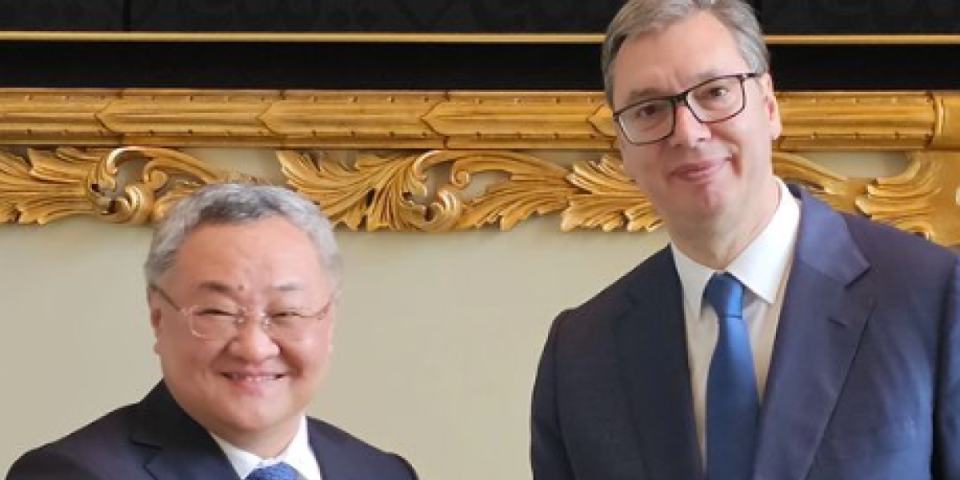 Srbija pokazala da nijedan ratni zločin ne sme ostati nekažnjen! Predsednik Vučić se sastao sa stalnim predstavnikom Kine pri UN