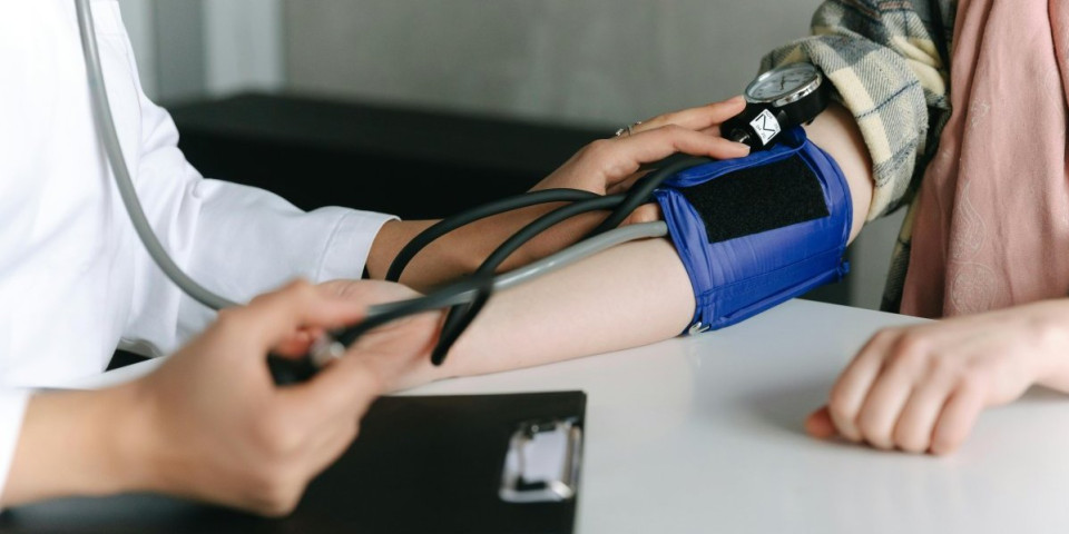 Ovako Kinezi regulišu krvni pritisak! Postoje dve ključne tačke na vašem telu