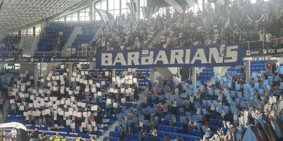 Zapaljiva atmosfera u "Morači"! Za Željka aplauzi, za košarkaše Partizana uvrede! (VIDEO)