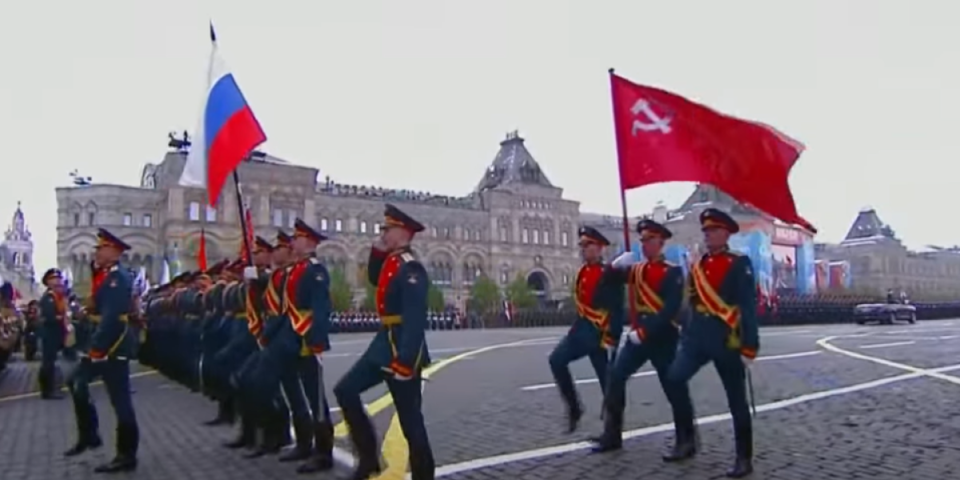 Jedan detalj sa Parade pobede ima brutalnu poruku! Zapad ovo Rusima ne prašta! (FOTO, VIDEO)