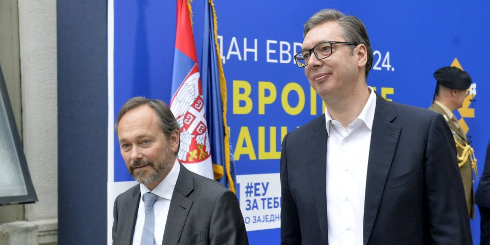 Hvala vam što o Srbiji brinete i što Srbiju poštujete! Predsednik Vučić uputio čestitku povodom Dana Evrope (FOTO)