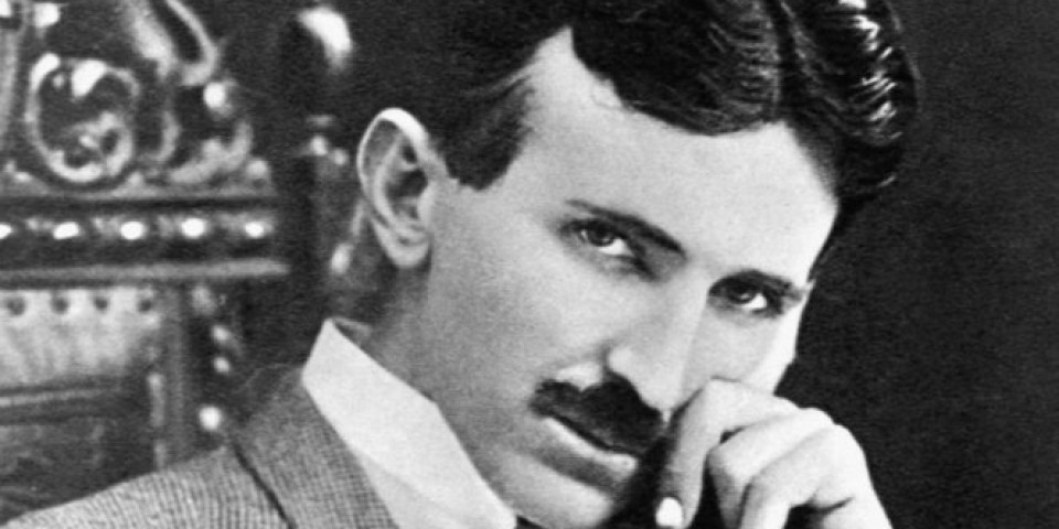 SOBARICA GA NAŠLA MRTVOG U SOBI! Nekoliko godina pre smrti ga UDARIO TAKSI, a evo po KOME JE Nikola Tesla DOBIO IME I koja mu je bila KRSNA SLAVA!