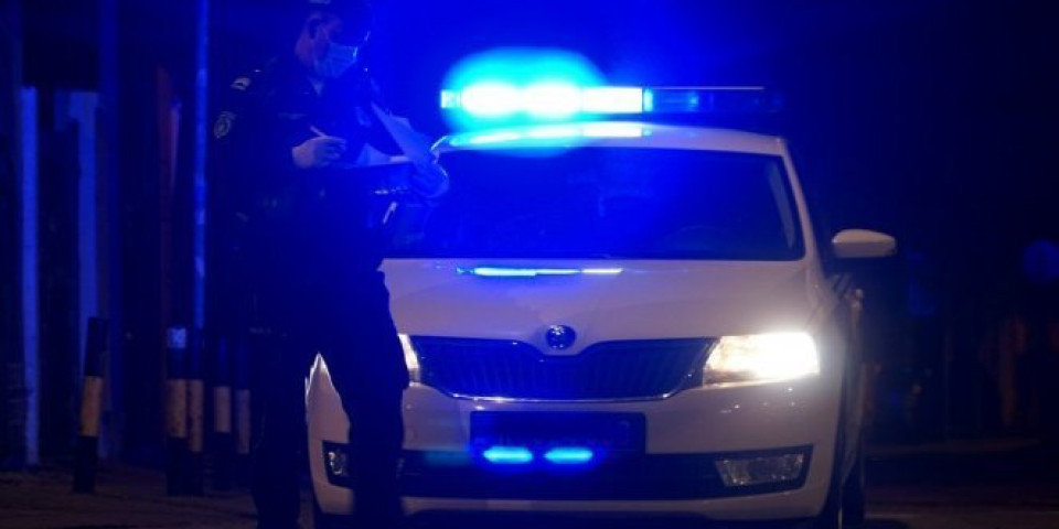 MRTAV MUŠKARAC nađen ispred zgrade u Borči, kamere SNIMILE ŠOKANTAN PRIZOR
