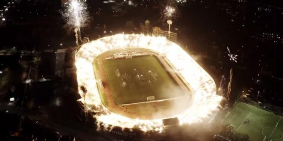 SPEKTAKULARNA BAKLJADA! "Grobari" za 50. rođendan "zapalili" stadion u Humskoj /VIDEO/