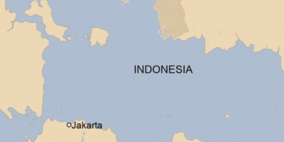 MORNARICA POSLALA BRODOVE! Utvrđene koordinate mesta pada aviona u zalivu kod Džakarte!
