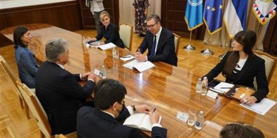 Predsednik Vučić sa pomoćnikom generalnog sekretara UN za Evropu, Centralnu Aziju i Ameriku