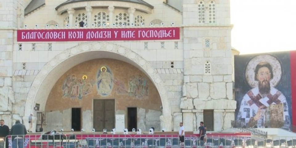 Sve spremno za dolazak srpskog patrijarha u Crnu Goru: Ispred Hrama Hristovog vaskrsenja u Podgorici biće ispisana istorija