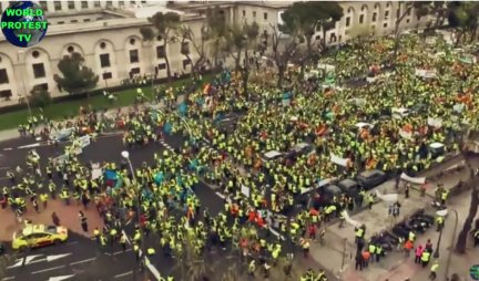 U ŠPANIJI 4 DAN ZAREDOM BLOKIRANI PUTEVI! Protesti transportnih radnika se nastavili! (FOTO) (VIDEO)