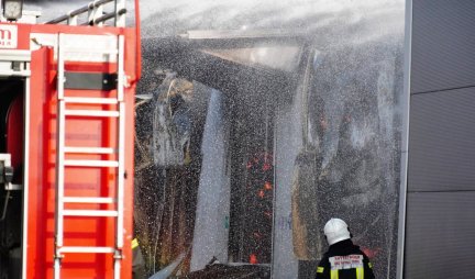 MUP: Lokalizovan požar u Galenici, ekipe Sektora za vanredne situacije i dalje su na terenu (FOTO)