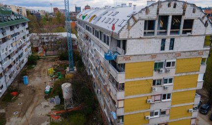 UDARNO! Bivši funkcioner Demokratske stranke izvođač radova na nebezbednom gradilištu u Novom Sadu (FOTO)