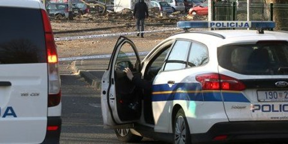 Teška saobraćajna nezgoda u Zagrebu: Vozač auto-škole pokosio dve devojčice na pešačkom