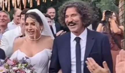 PROVOKATIVNI PLES MLADENACA IZAZVAO OVACIJE! Kadrovi sa venčanja Gagijeve ćerke koji nisu bili za javnost! (VIDEO)