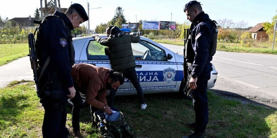 Udarno saopštenje MUP! Pala kriminalna grupa, švercovali migrante u Hrvatsku, zaplenjen i keš