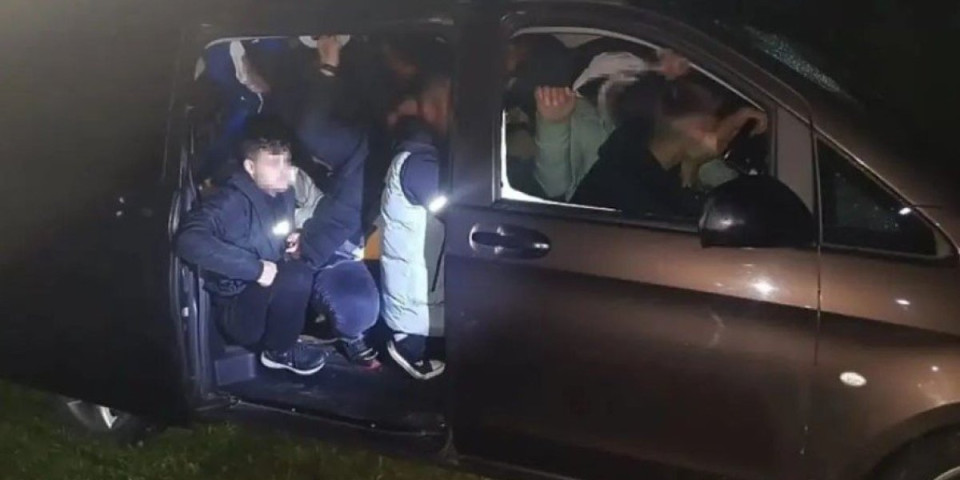 Oduzeti telefoni i dva vozila: Hapšenje na području Vranja i Bujanovca