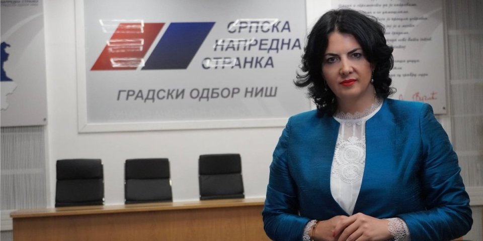 Dragana Sotirovski, članica Predsedništva SNS:   Vrhunac delovanja opozicije je pozivati na smrt predsednika Srbije