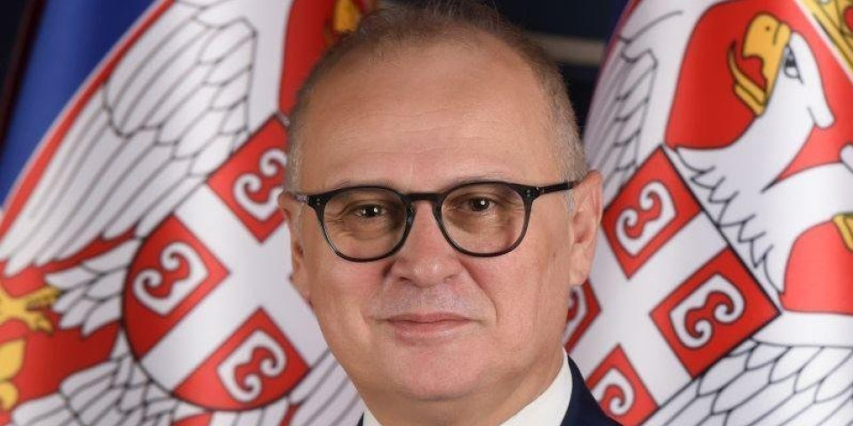 Ministar Vesić čestitao Vaskrs: Neka najveći hrišćanski praznik svima donese mir, radost i nadu