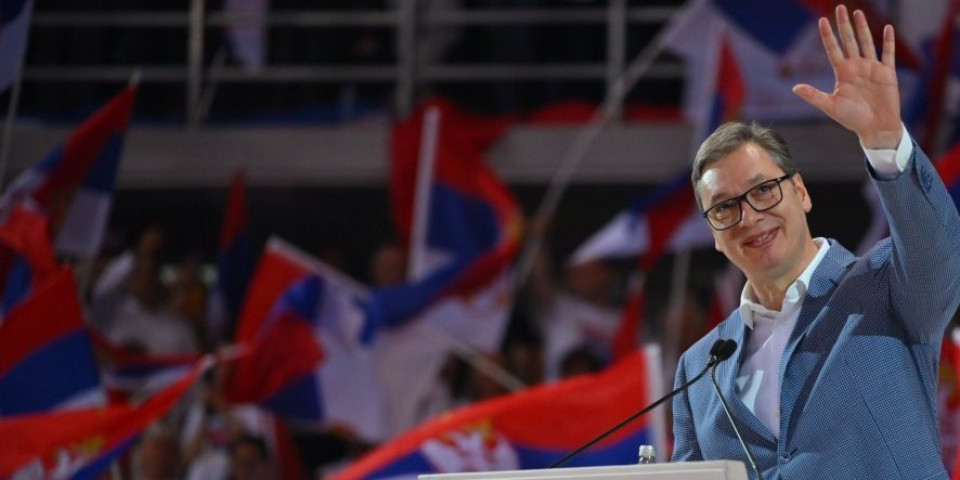Kec u Nišu, kec u Nišu! Predsednik Vučić objavio novi video na Tiktoku i poslao jasnu poruku! (VIDEO)