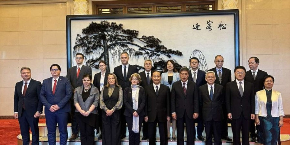 Potvrđena opredeljenost za nastavak iskrene, prijateljske i plodonosne saradnje između Srbije i NR Kine