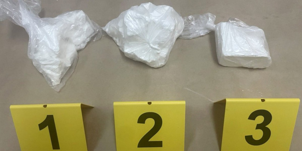Policija u "pežou" pronašla skoro pola kilograma kokaina: Uhapšen diler u Pančevu